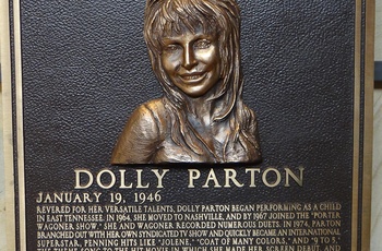 Dolly Parton i Country Music Hall Of Fame, Nashville