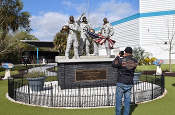 MC-tur Florida Rundt og Daytona - dag 5: Statue i Kennedy Space Center